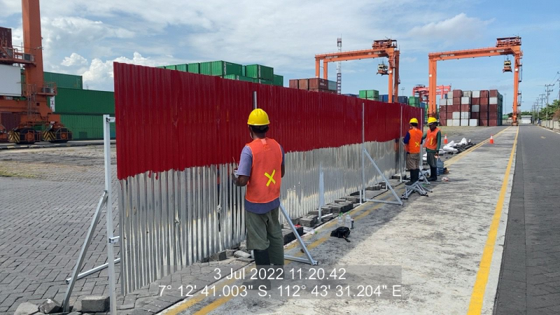 Pekerjaan Perbaikan Kontainer Yard Blok V (Eks.Udatin) PT Berlian Jasa Terminal Indonesia